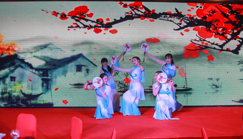 大禹漢光2018年“同心同行，共創(chuàng)未來”主題年會(huì)圓滿成功