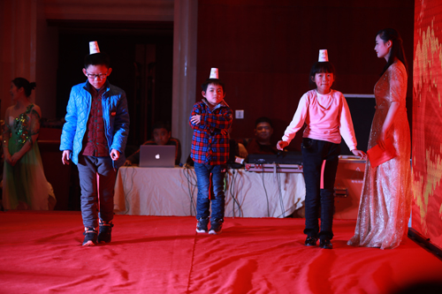 大禹漢光2018年“同心同行，共創(chuàng)未來”主題年會(huì)圓滿成功