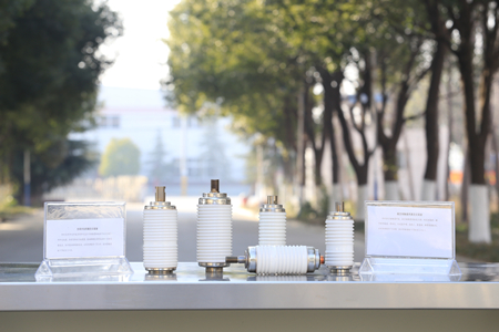 廠家如何采購真空滅弧室？根據(jù)需求進(jìn)行采購！